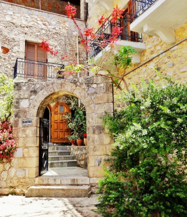 Apartamento Kastro Aggeliki Kardamyli Exterior foto